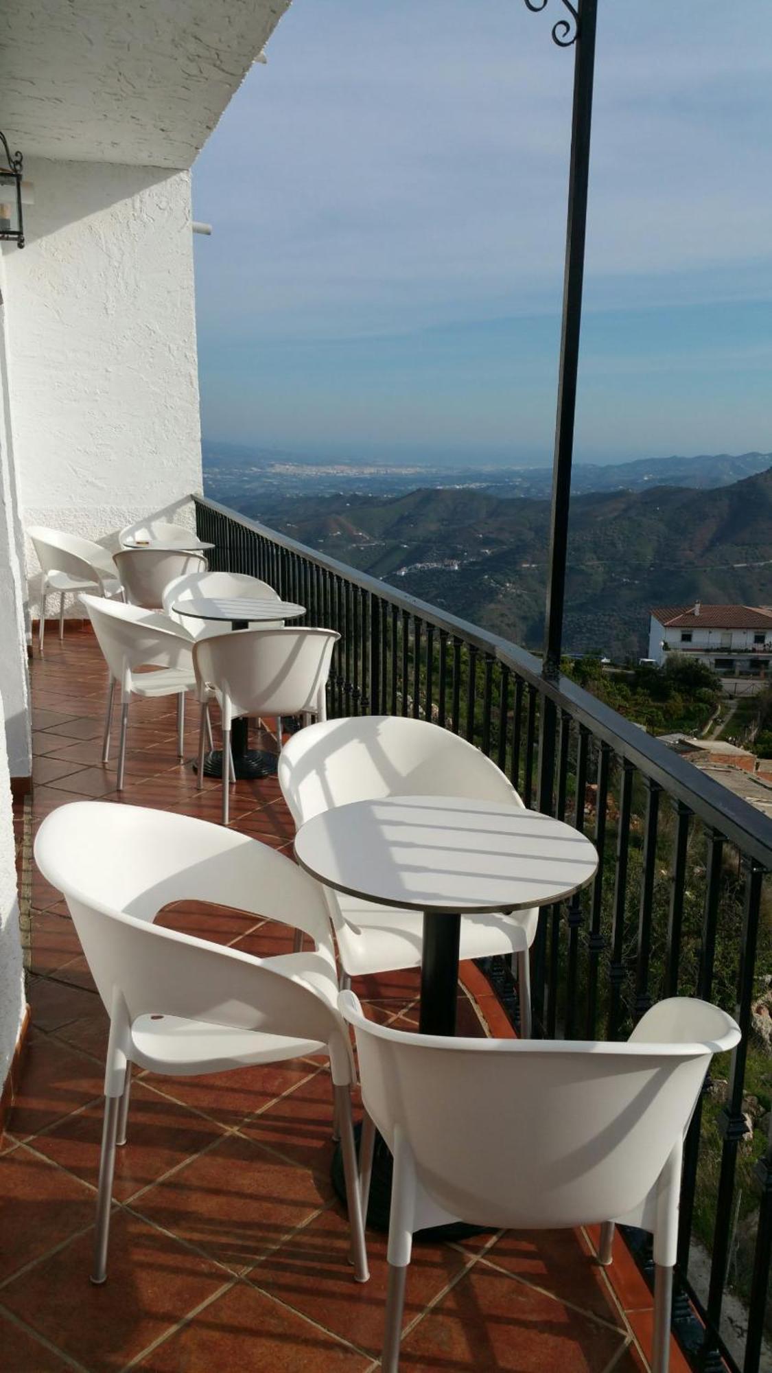 Hotel Restaurante Atalaya Comares Exterior foto